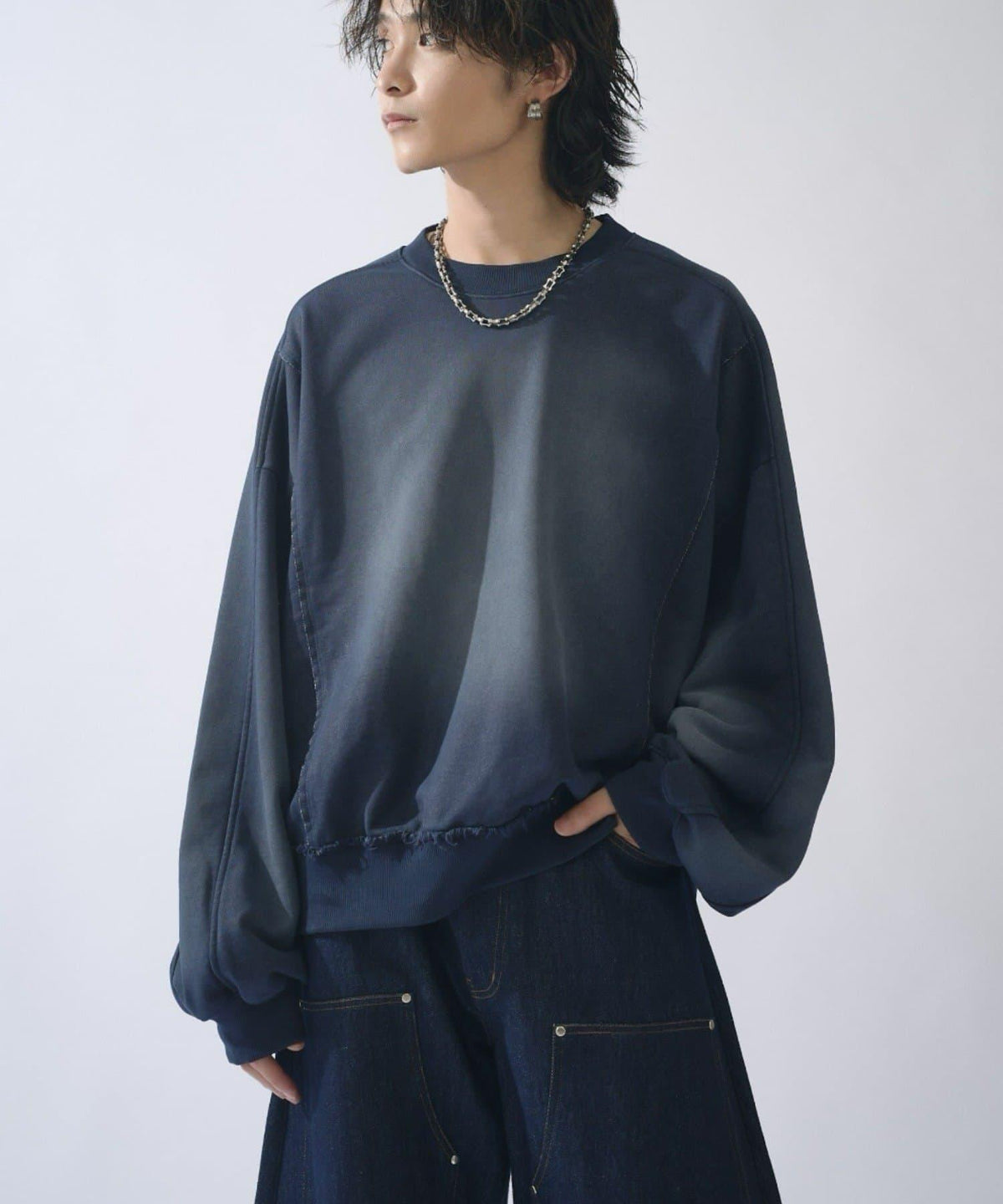 173260780