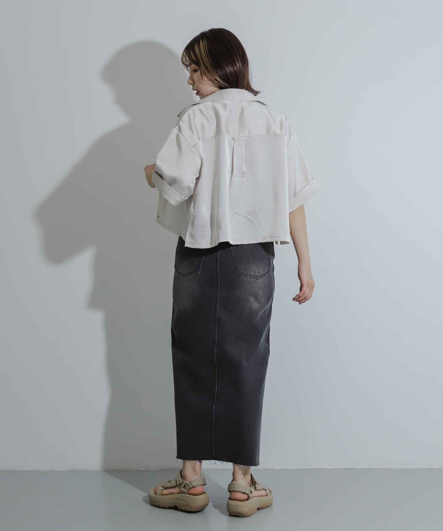 128769110