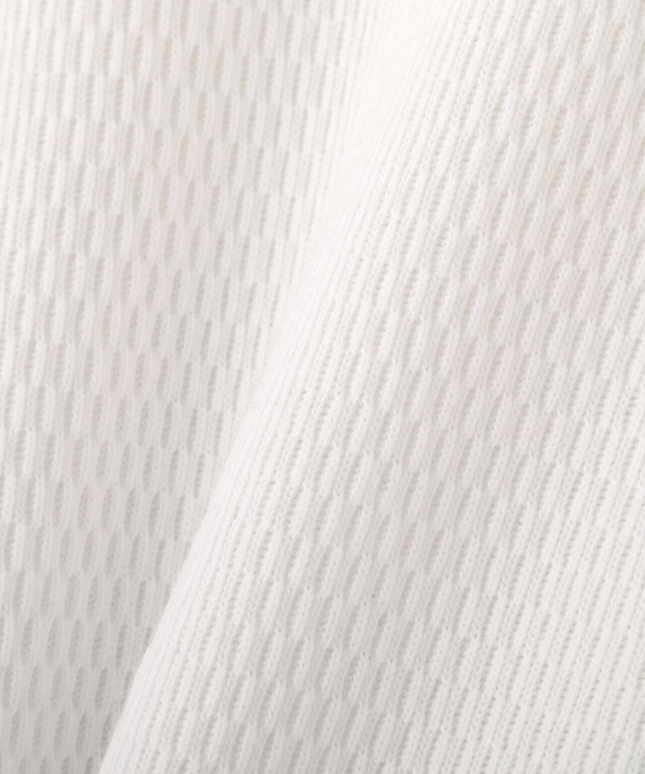 172973873
