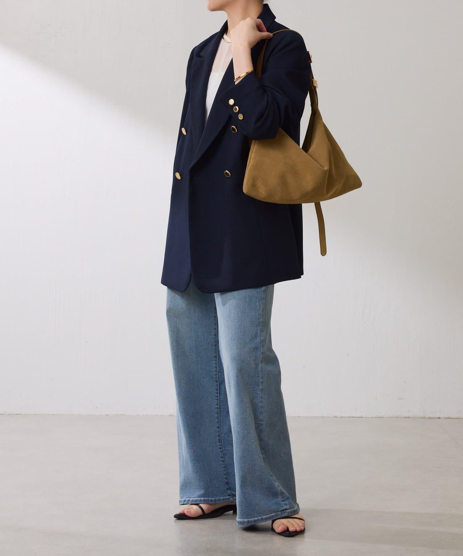163024541