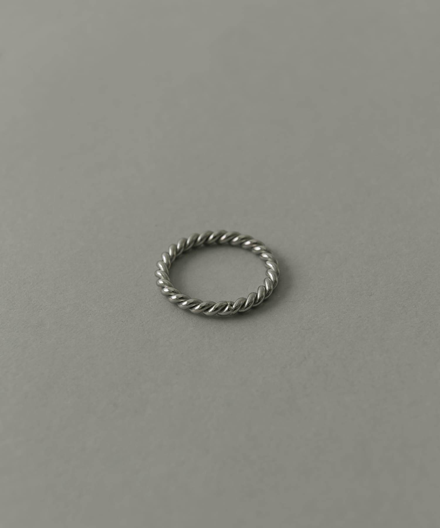 166084313