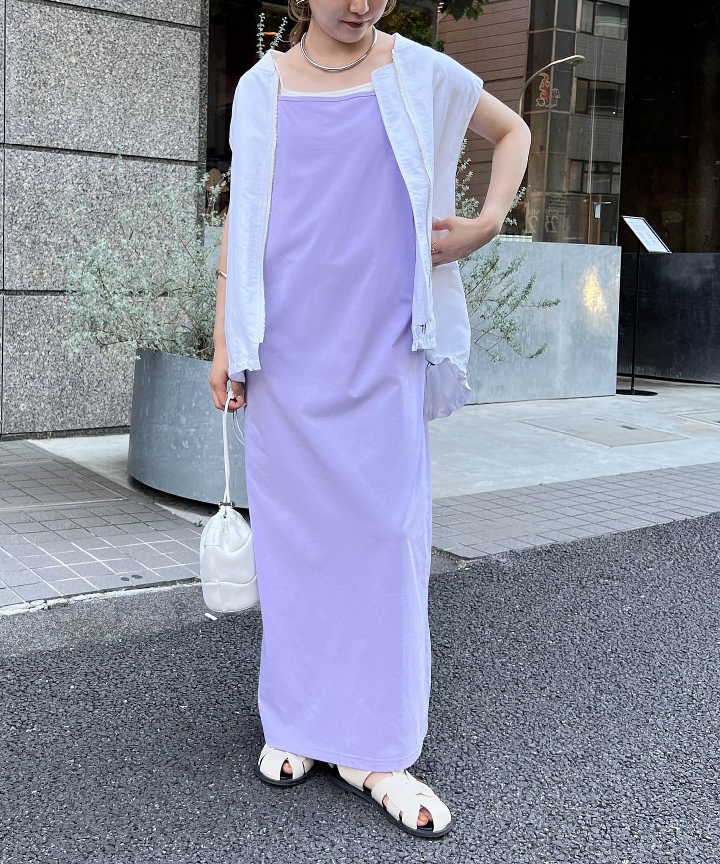 94995789