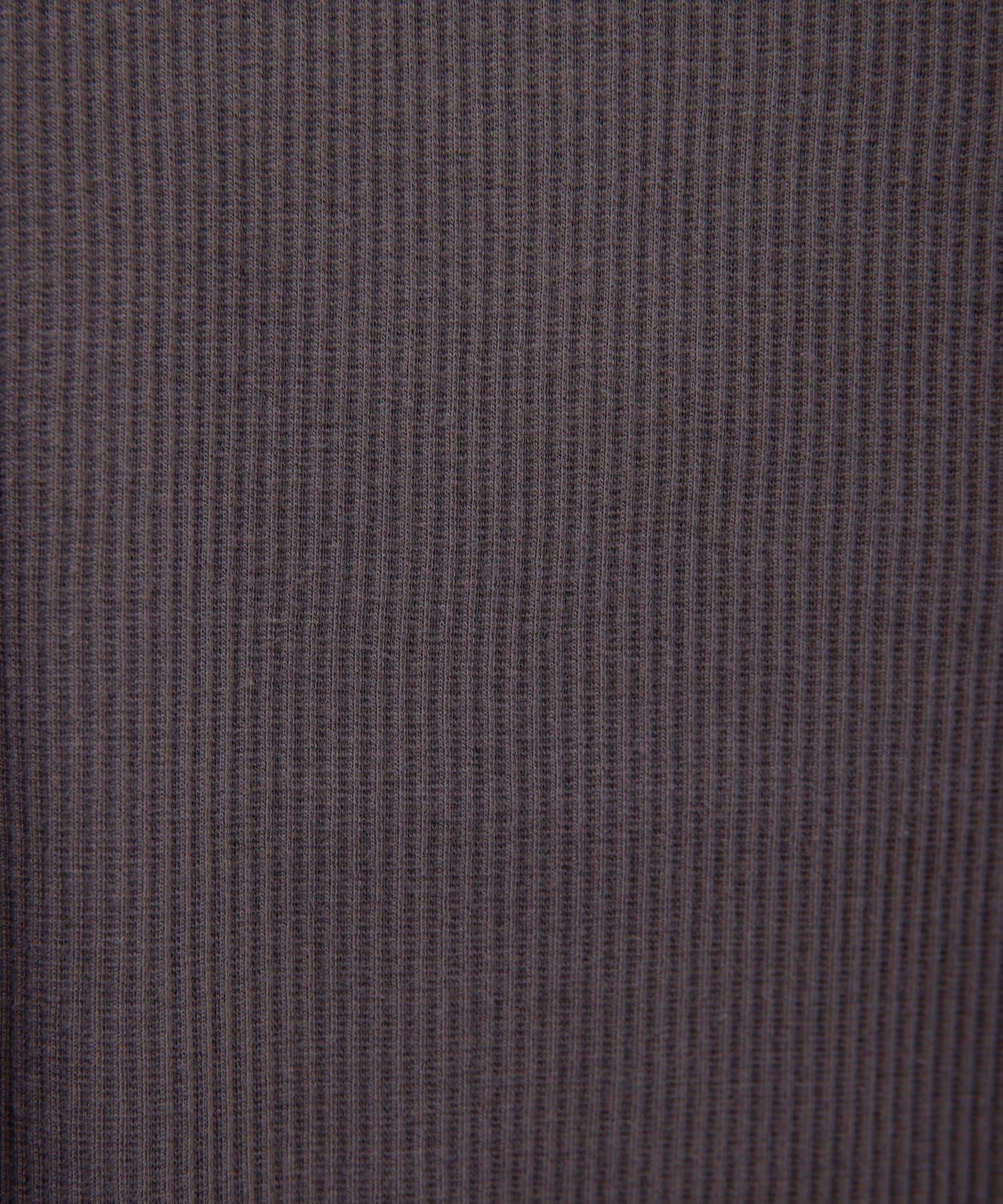 281165018
