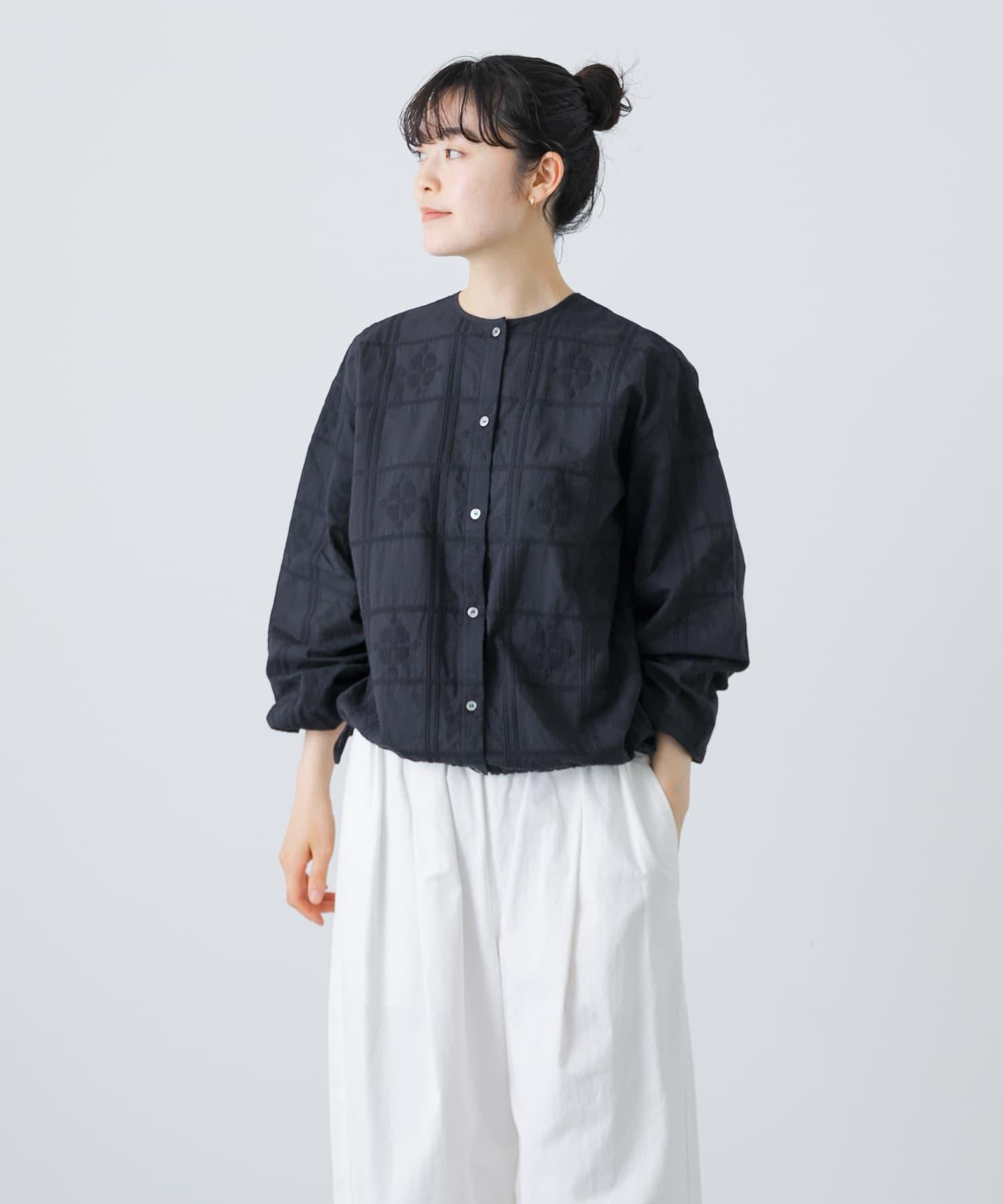 158437106