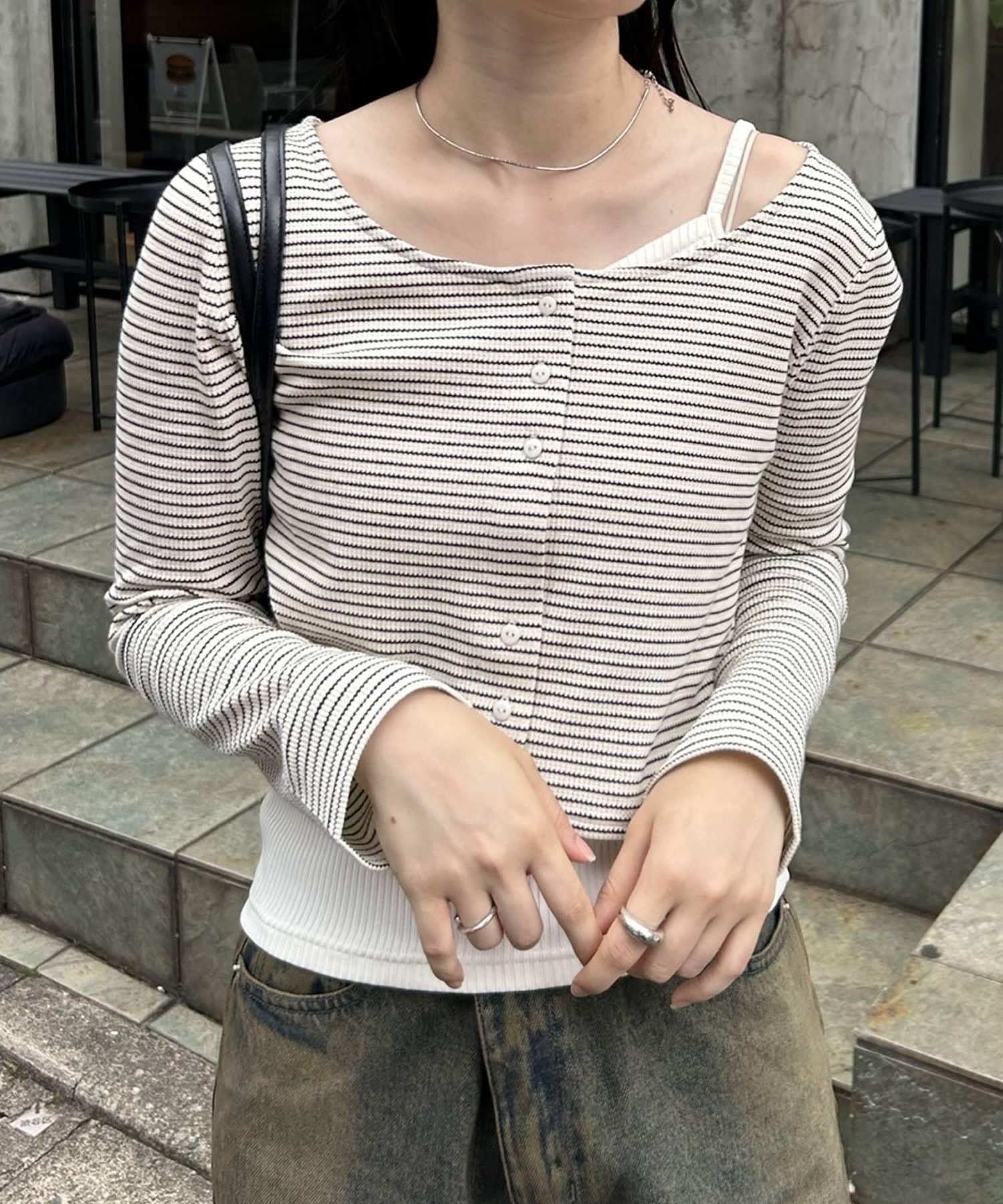 140947625