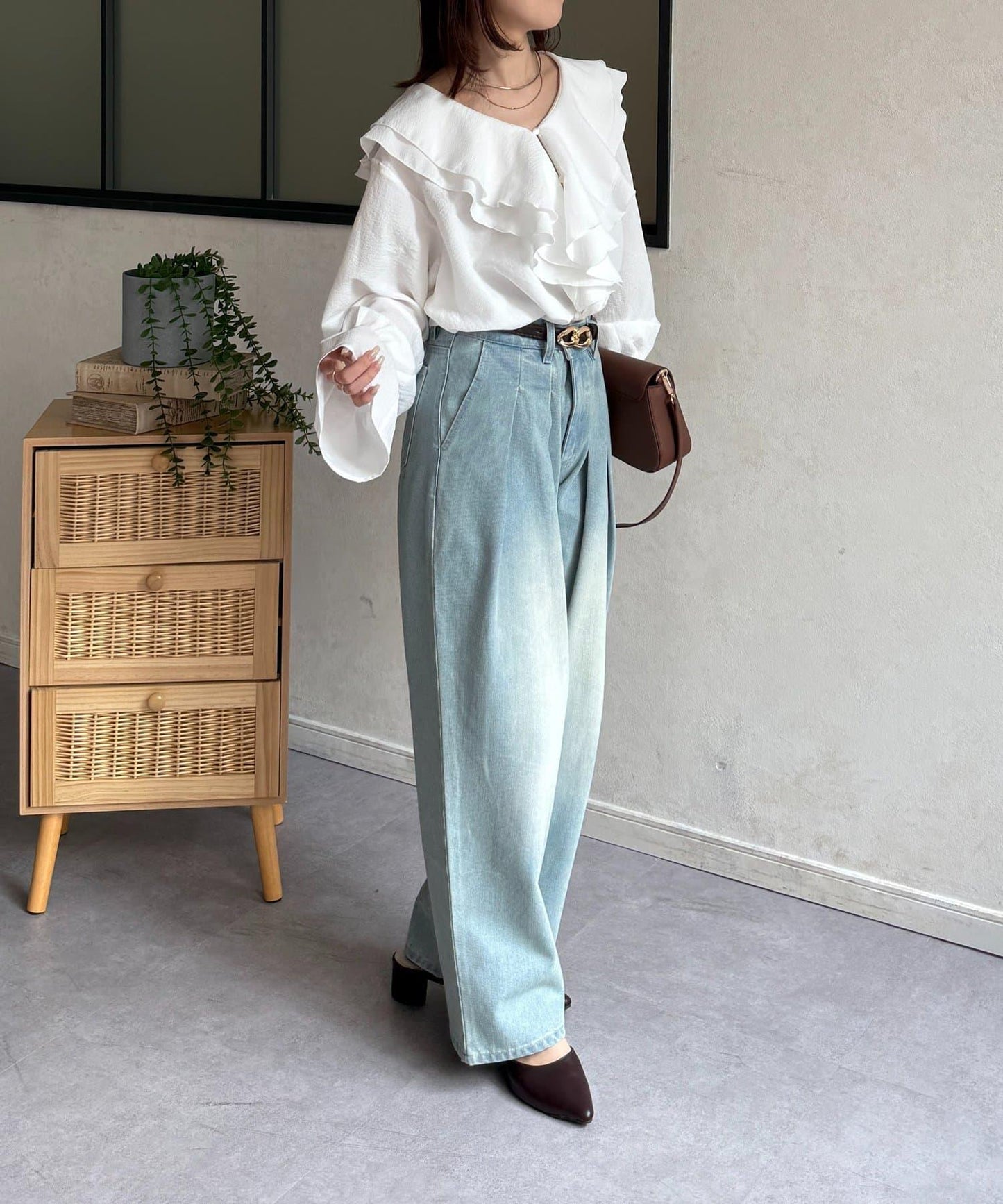 169194663