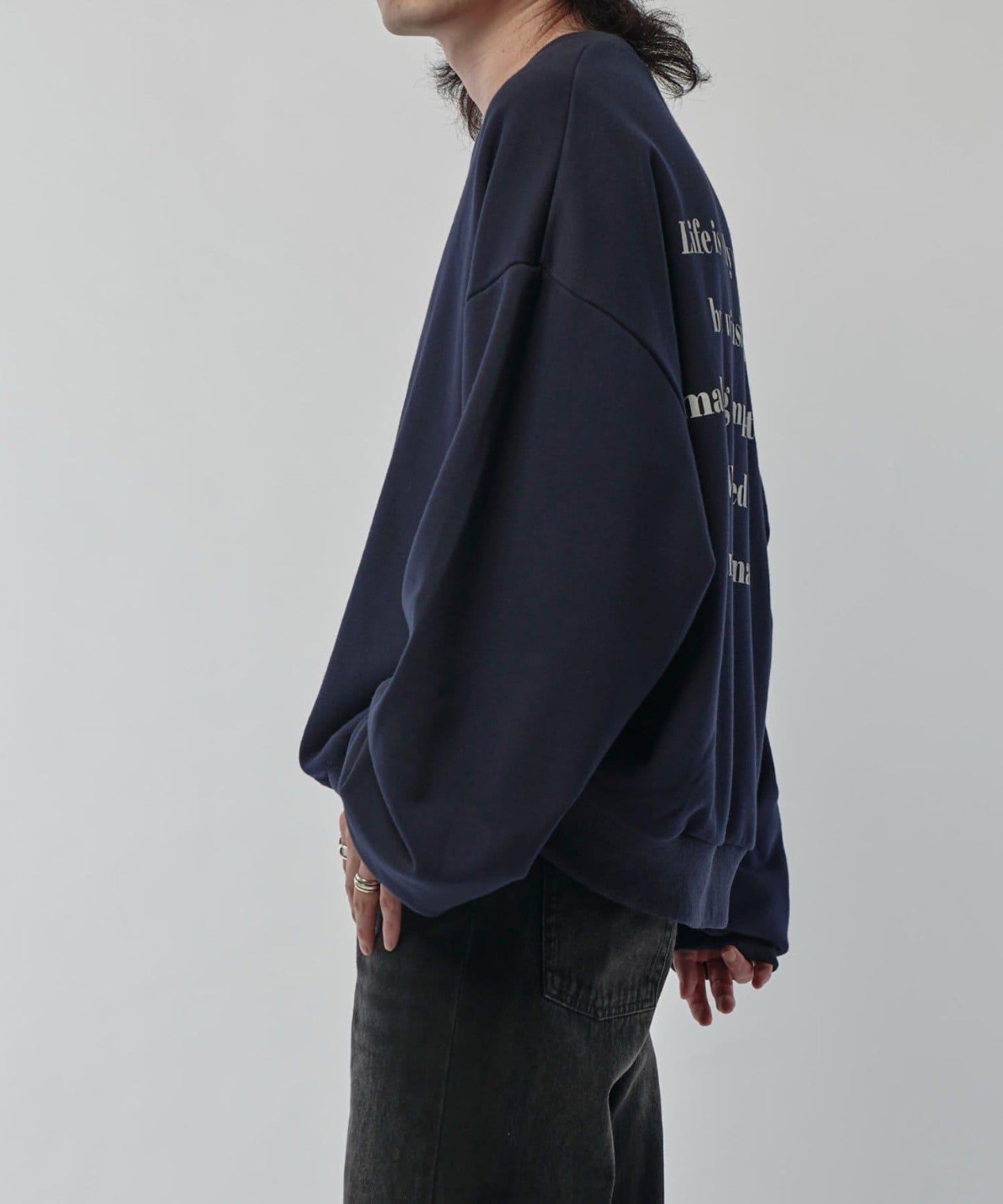 165711024