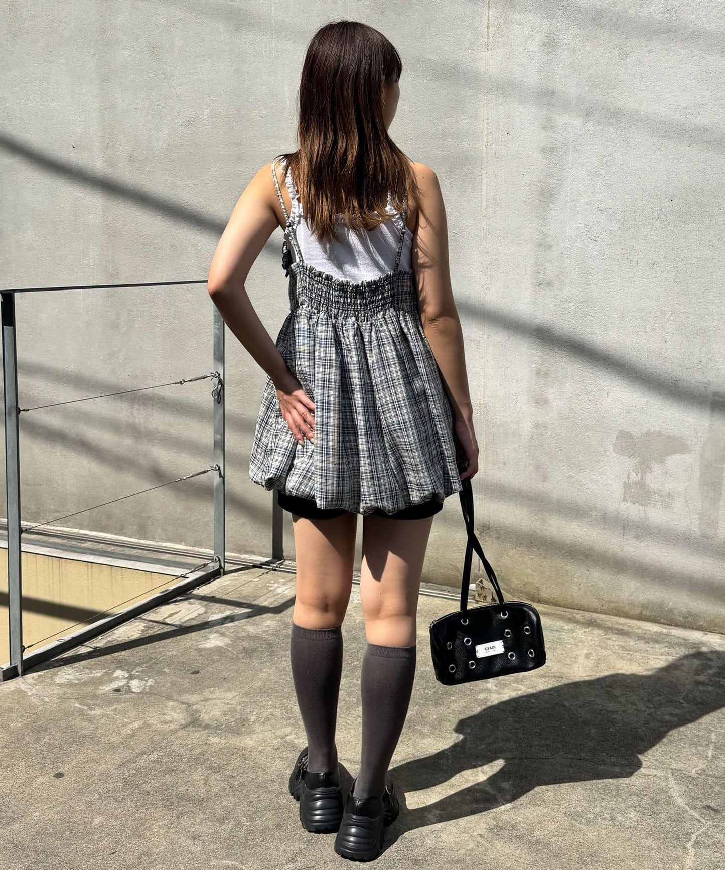 160455212