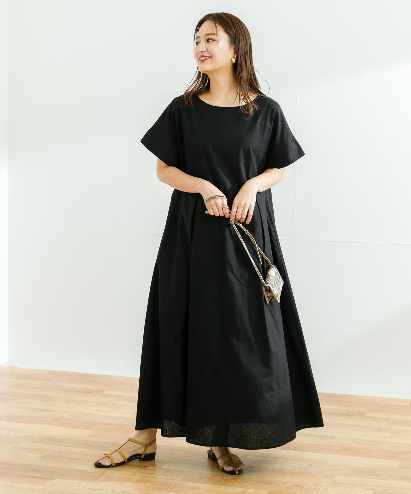 98843090