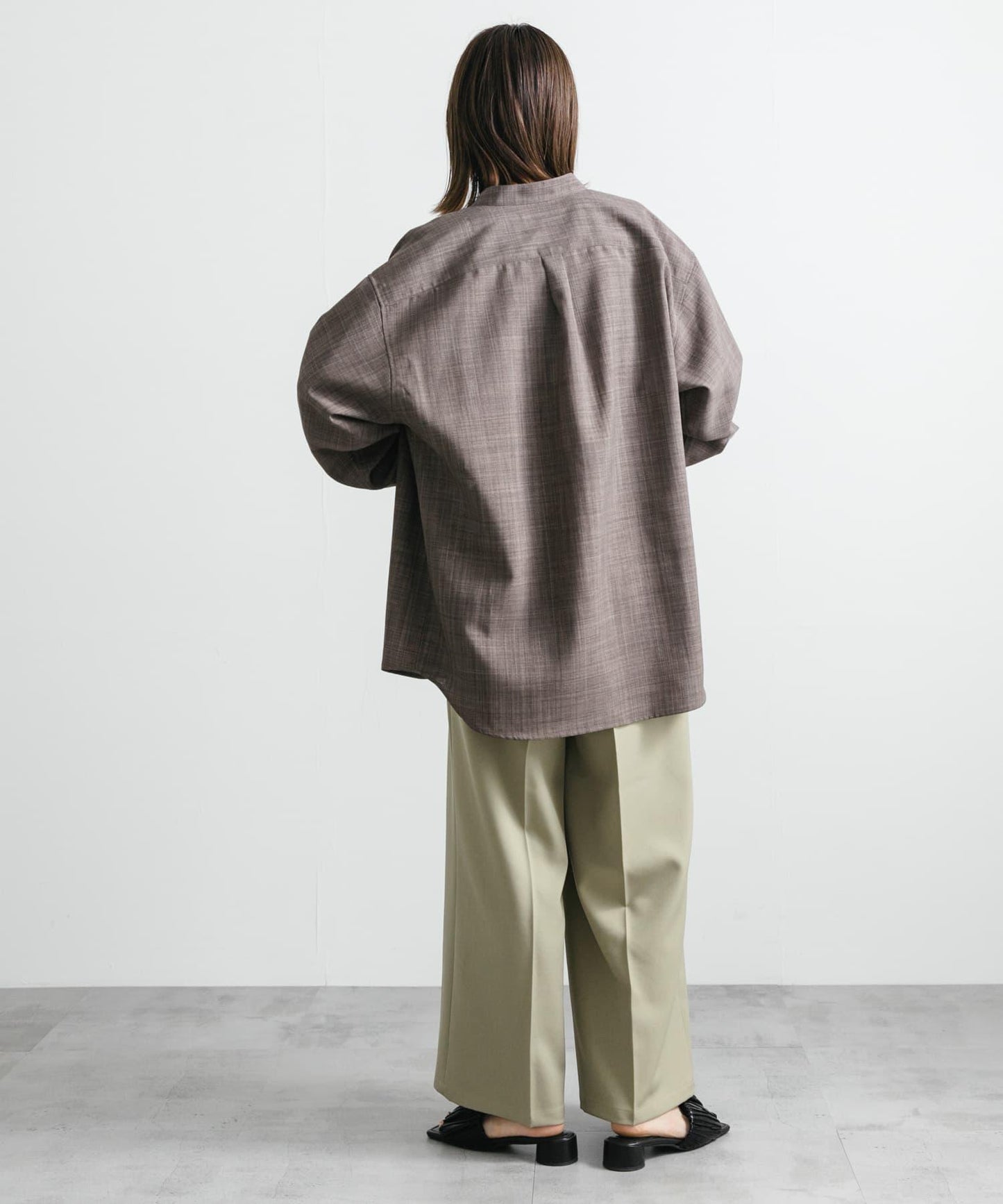 166058589