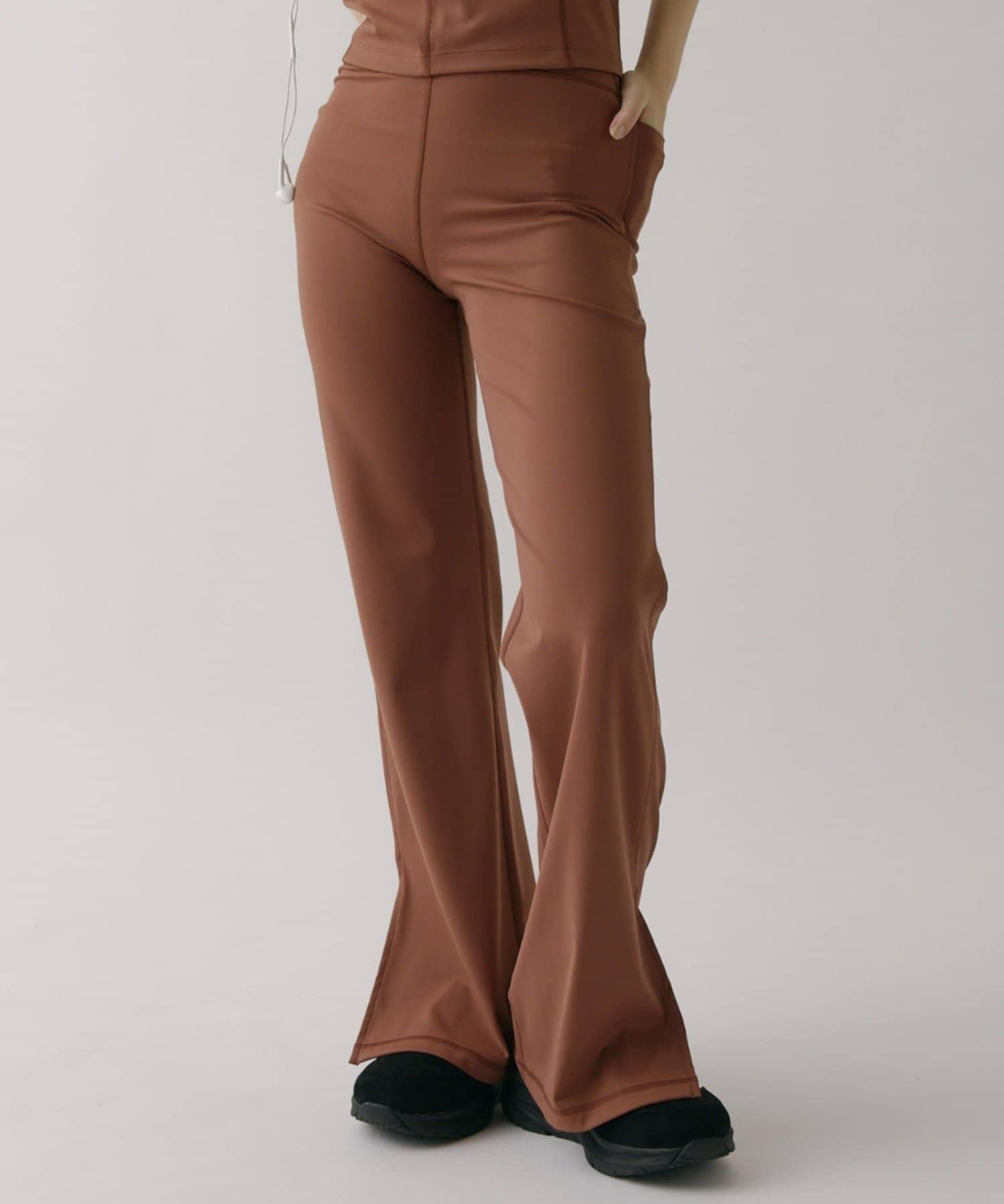 171842120