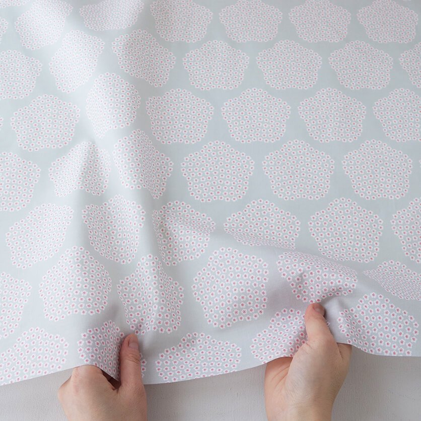100853911