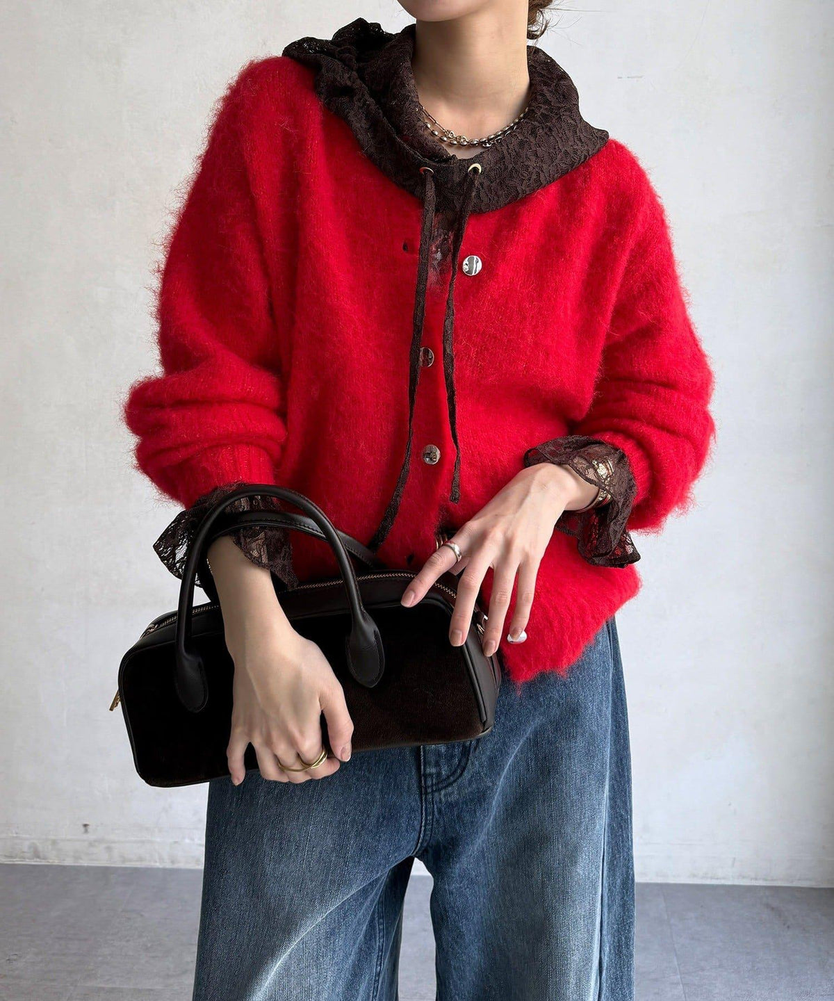173643002