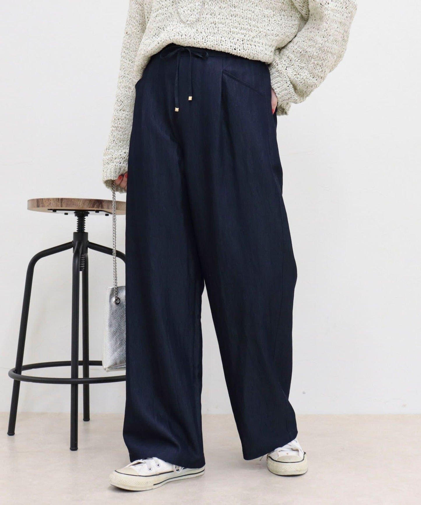 286137976