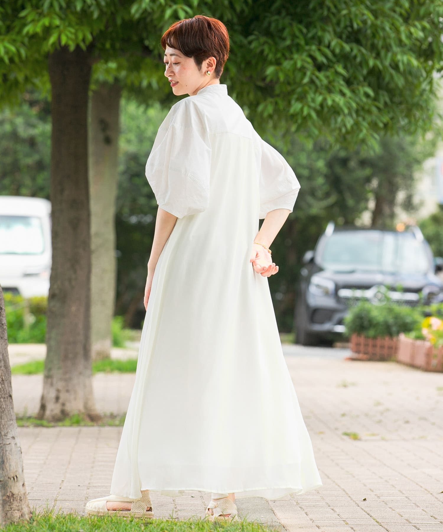 116743979