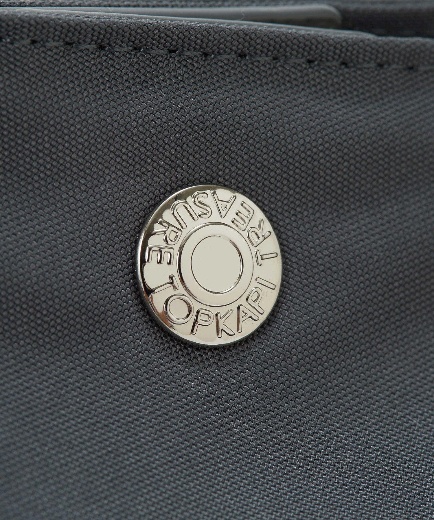168713831