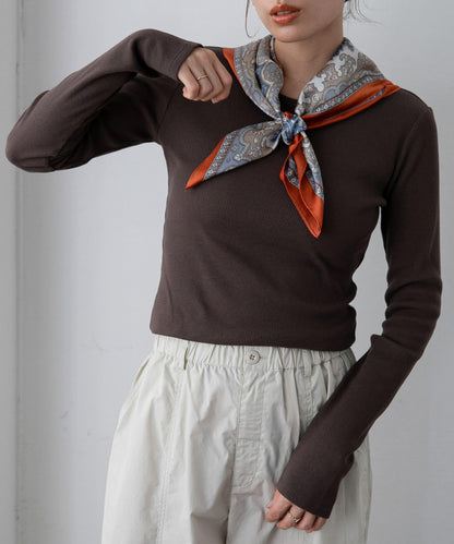 166093044