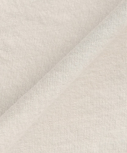 104709625