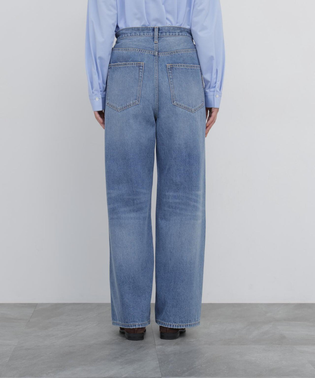 172442044