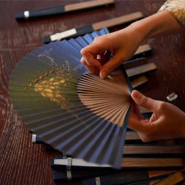 169242904
