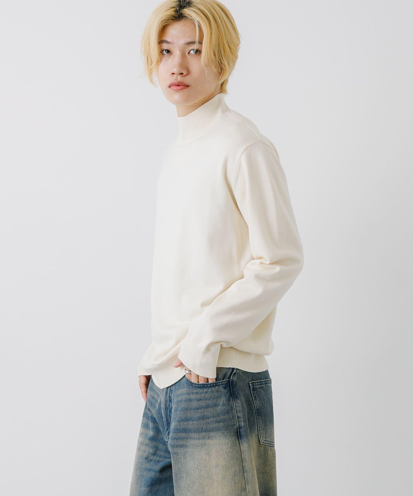 142471263