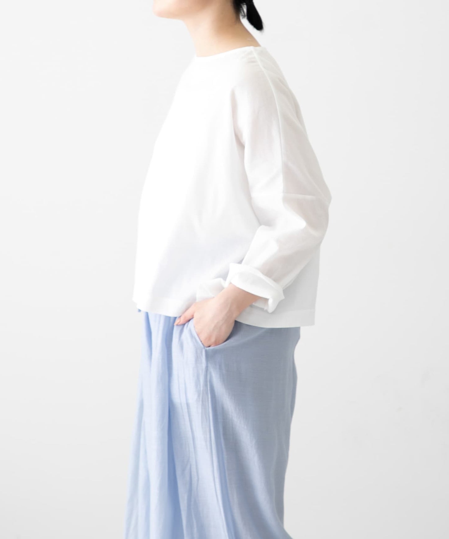 98598554