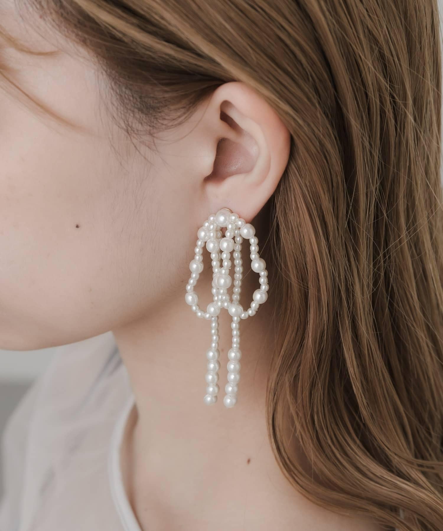 138670643