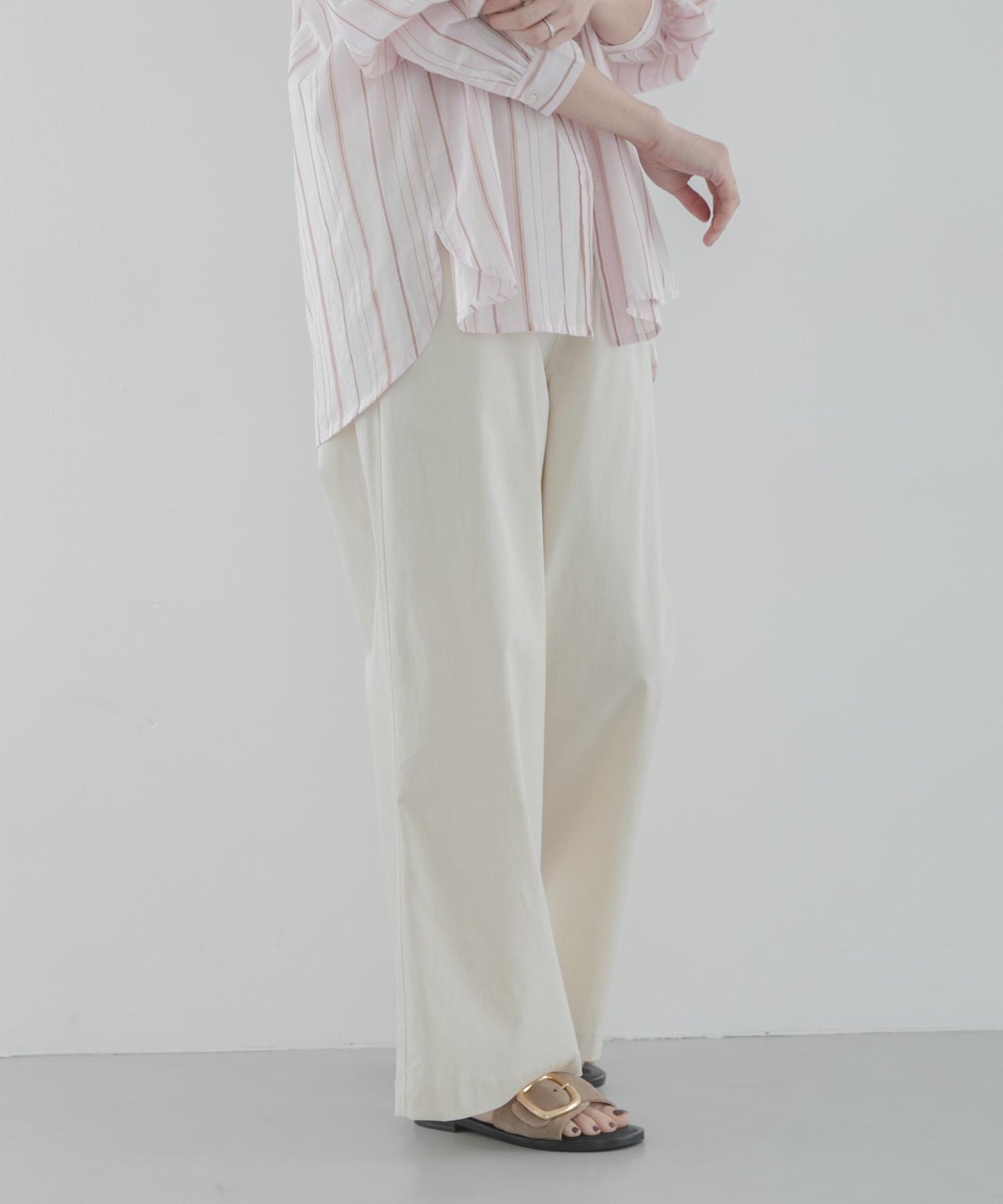 289396761