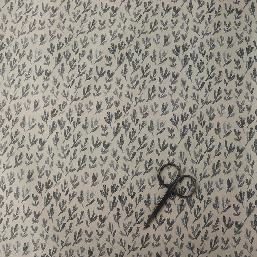 100847600