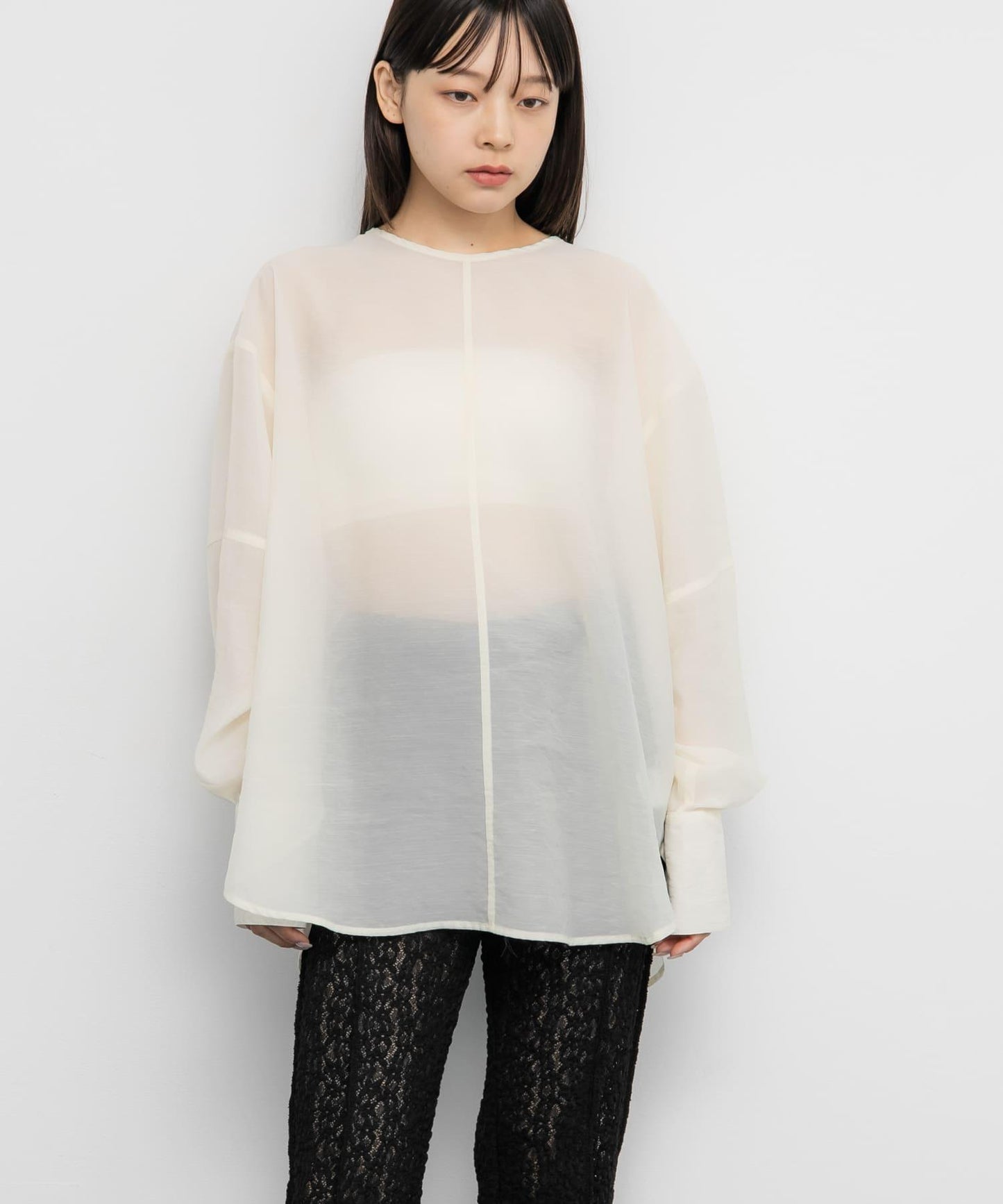 165801636