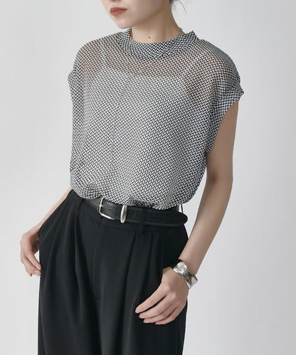 171044747