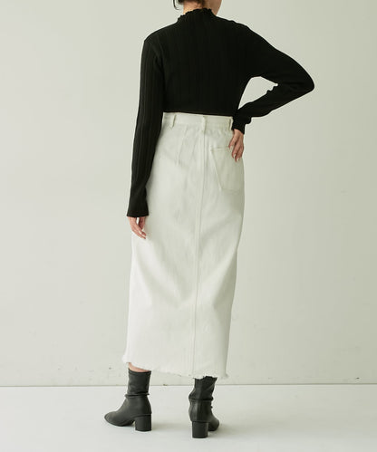 93935697
