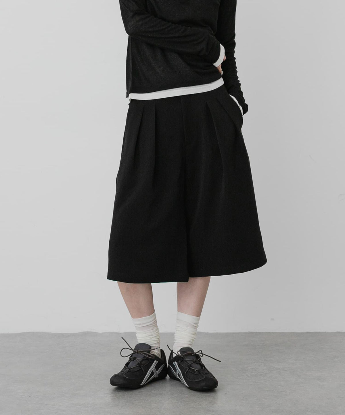 173781988