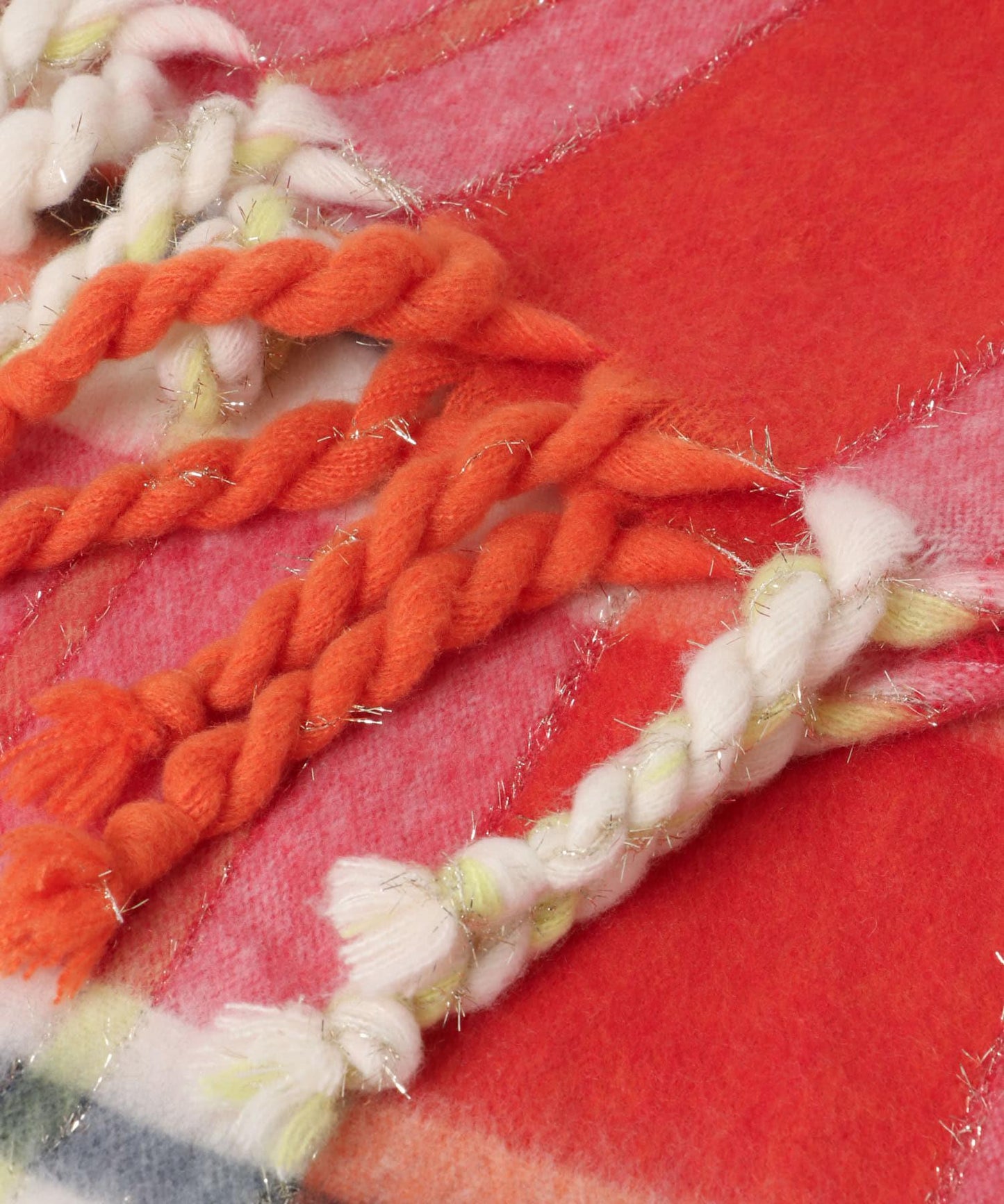 142511562