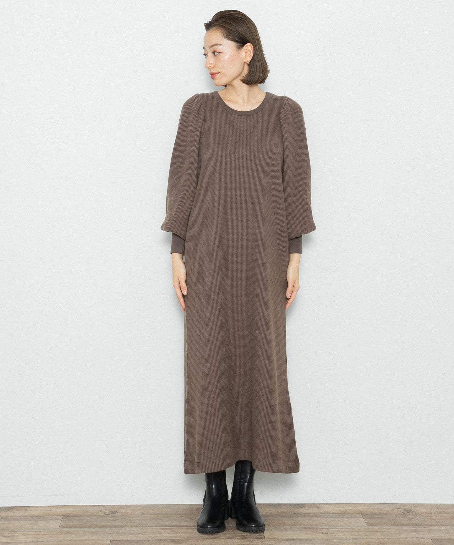 98719557