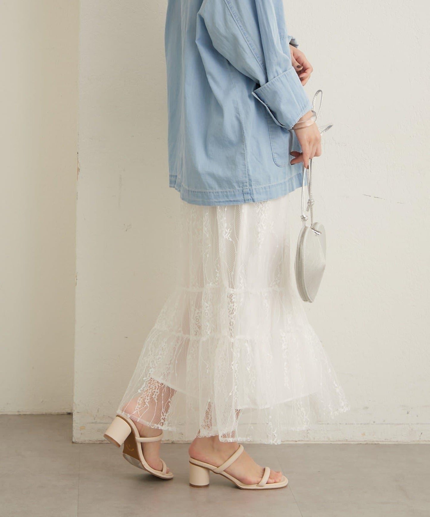 284699549