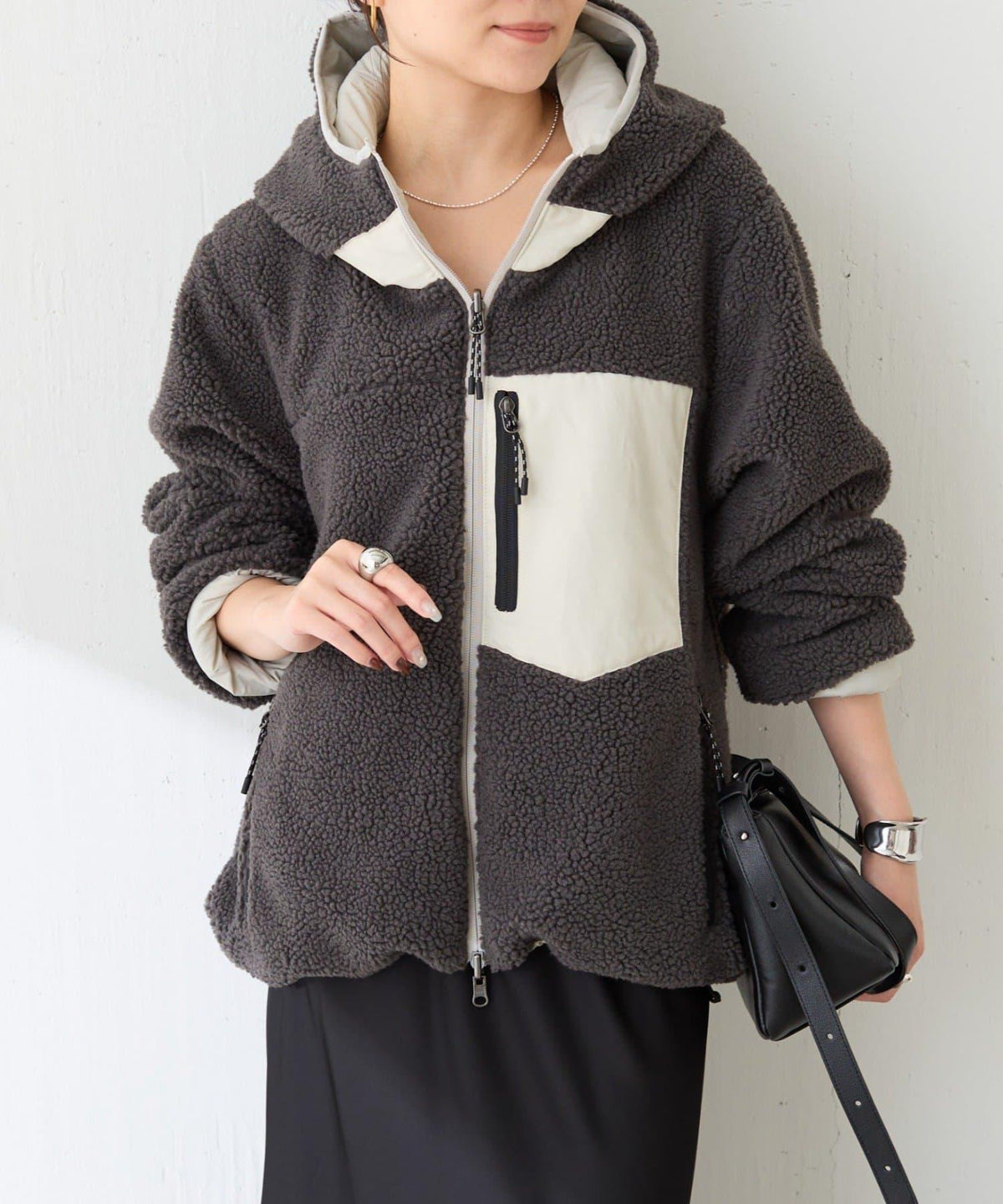 172489536