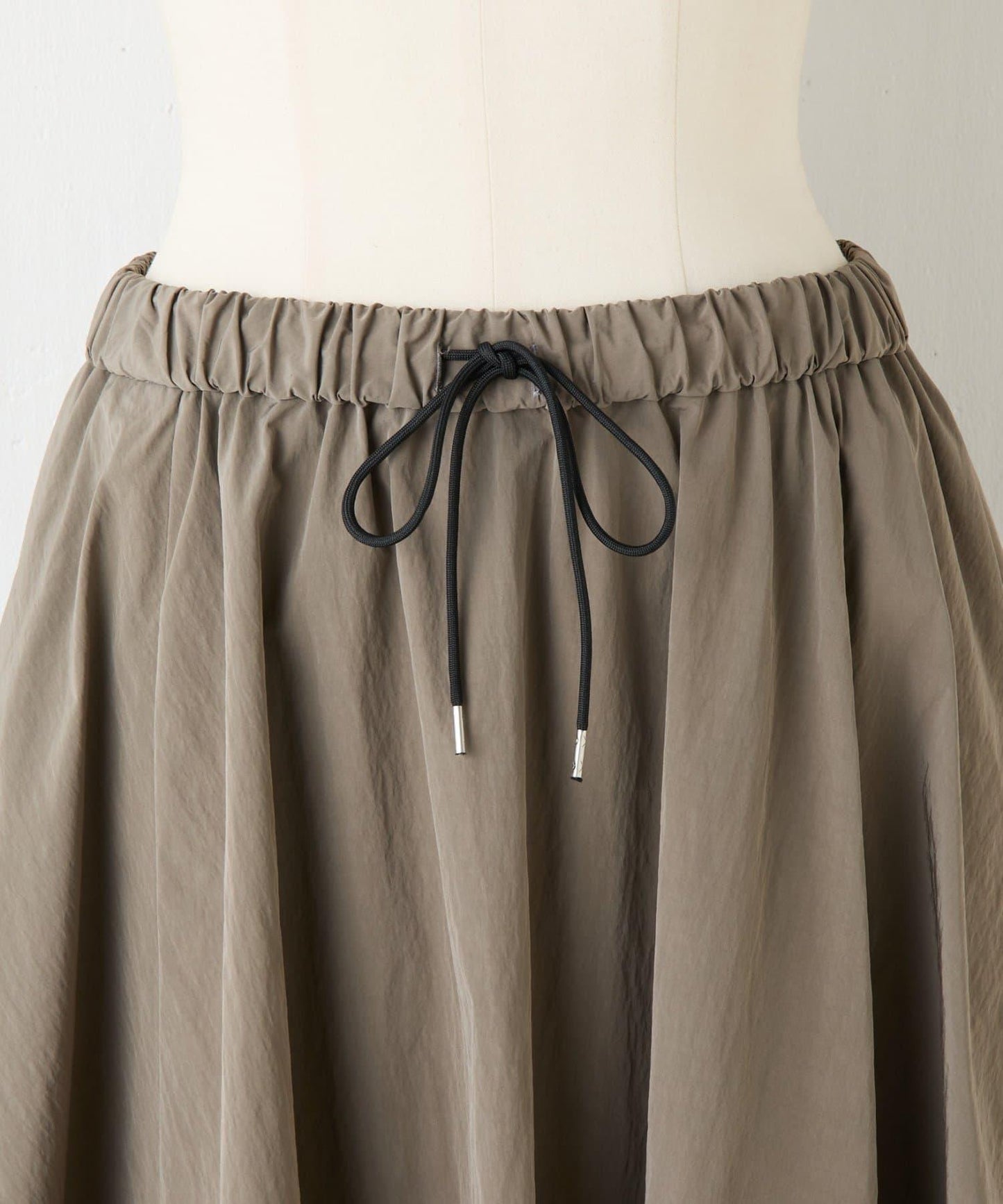 171838869