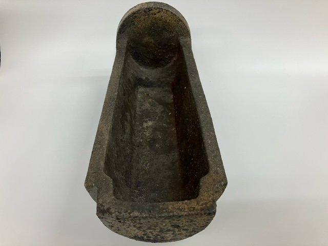 138385898