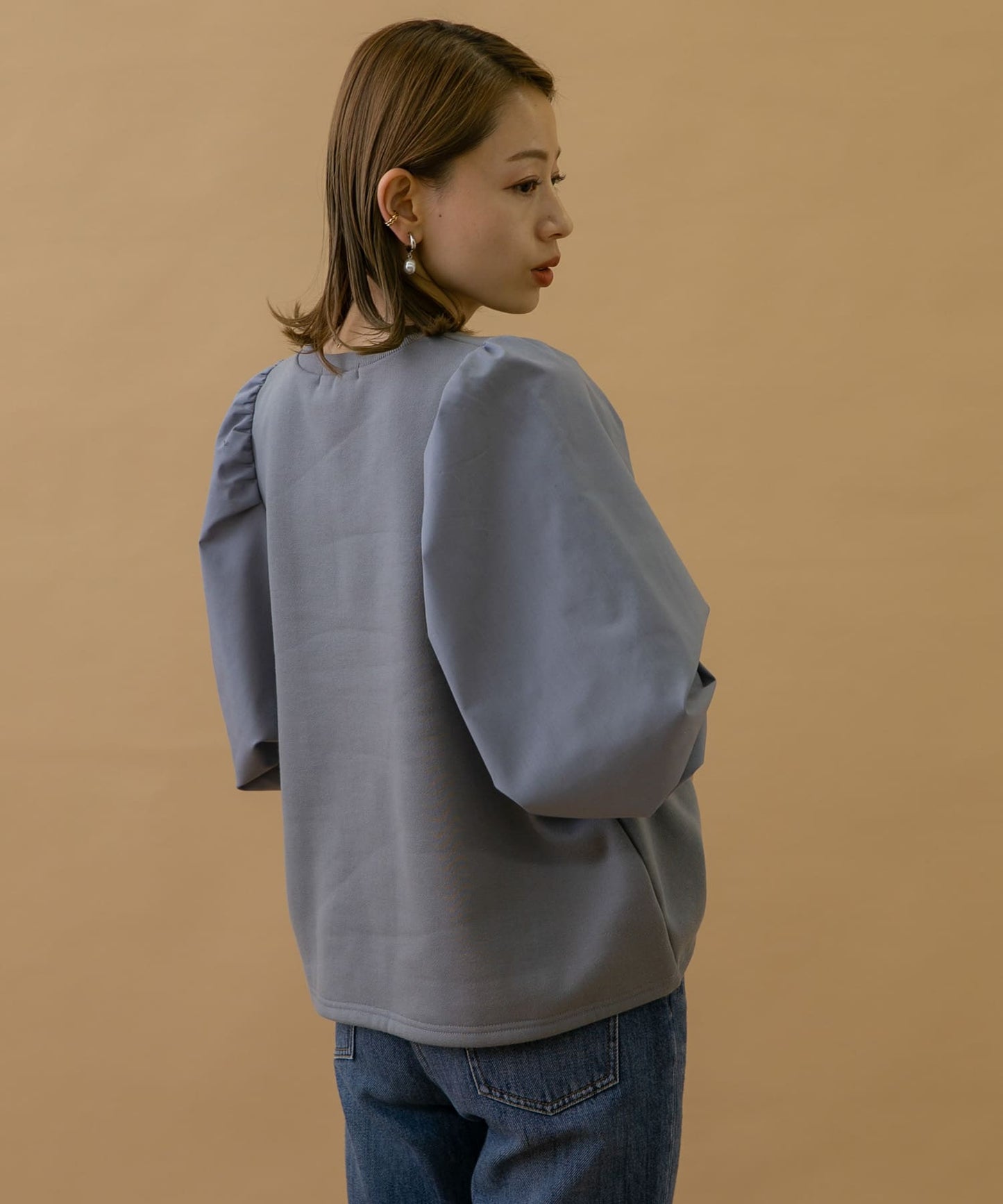 106713793