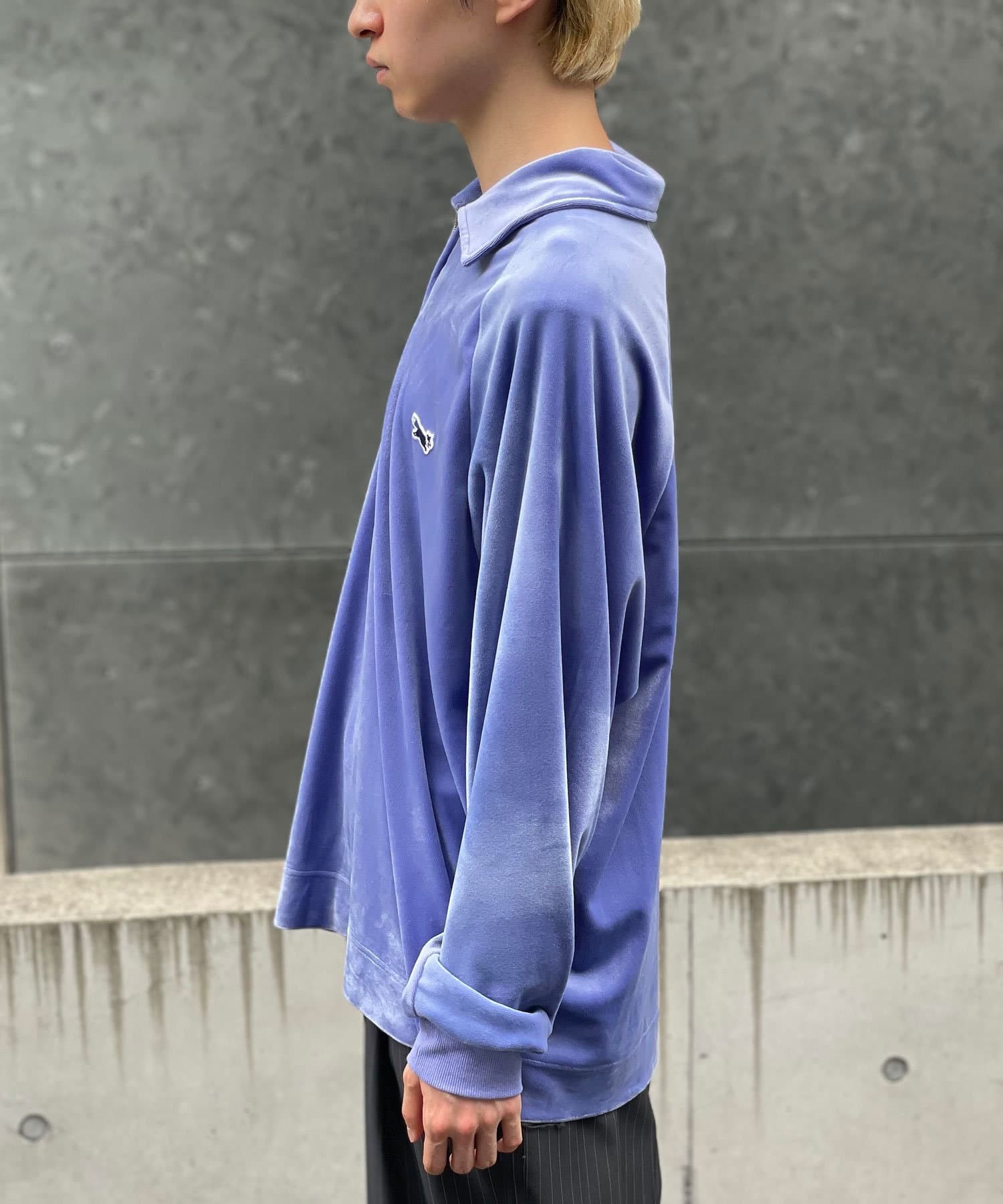 99648099