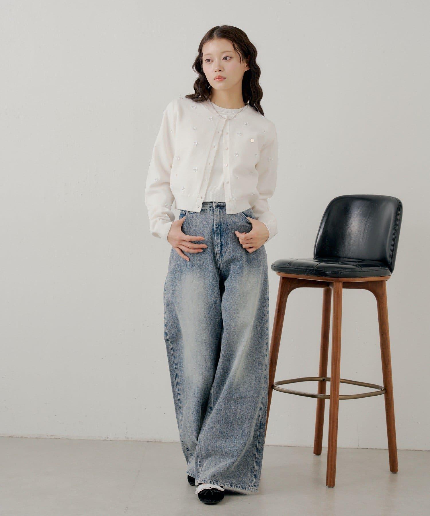 282329872