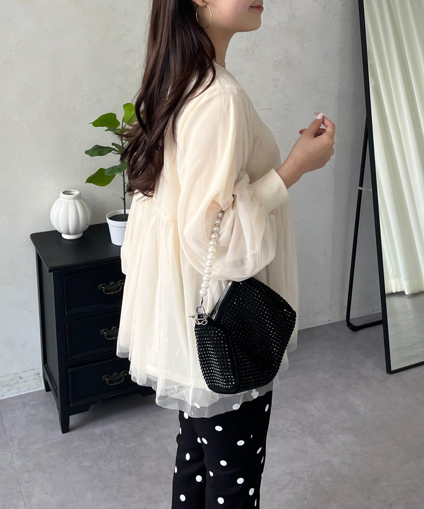 287726990