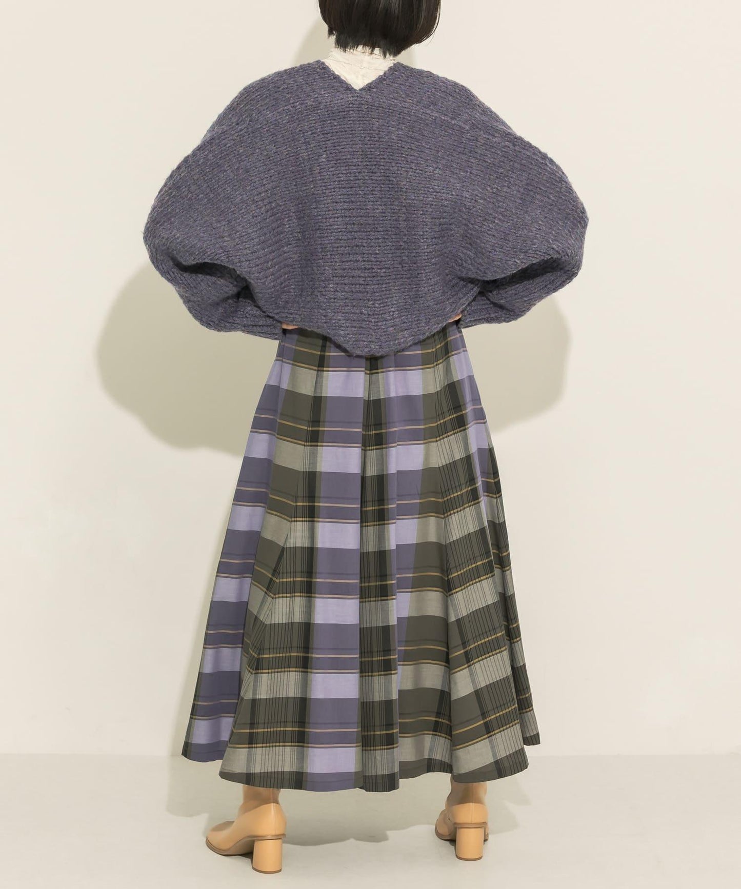 162165895
