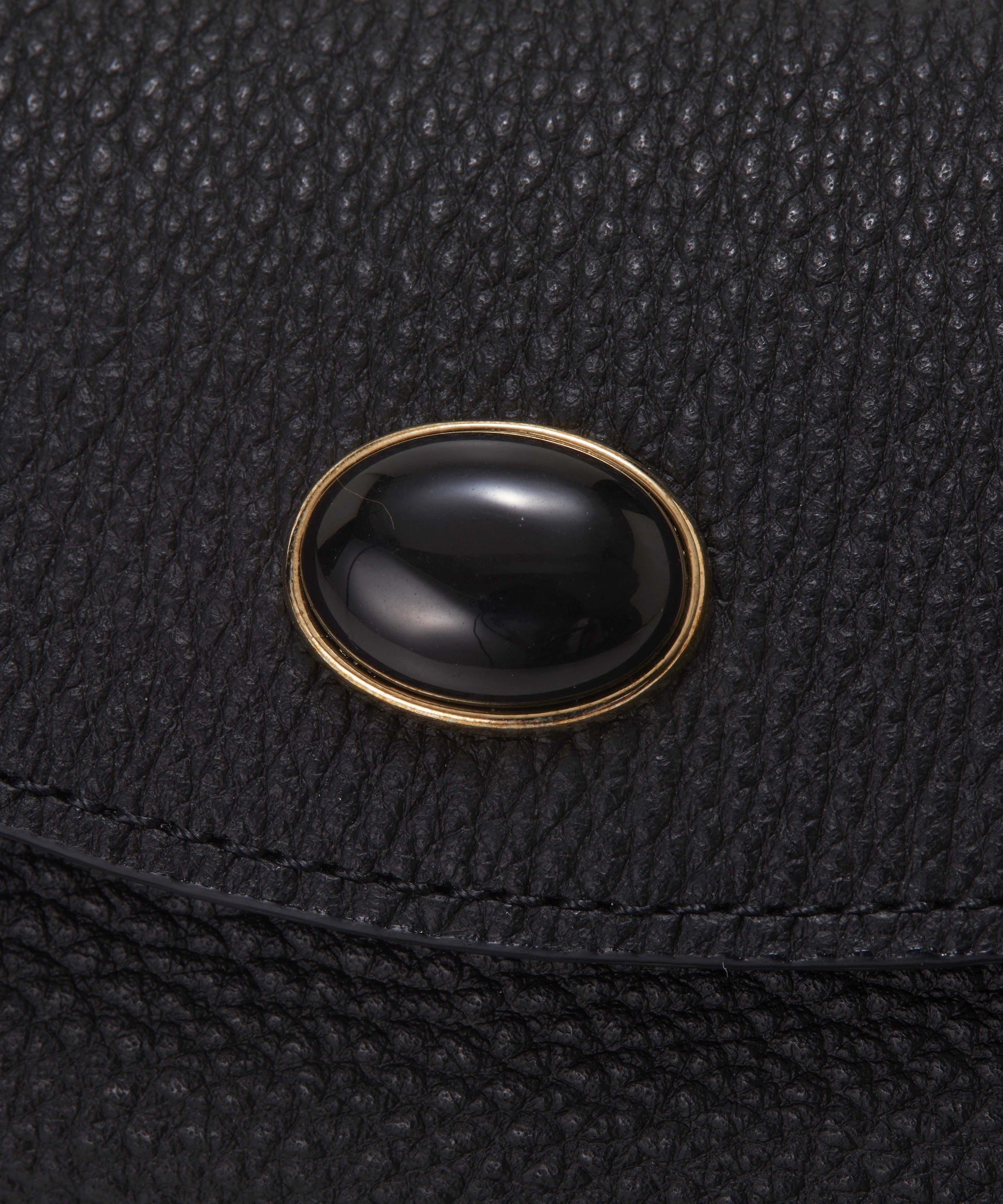 162257760