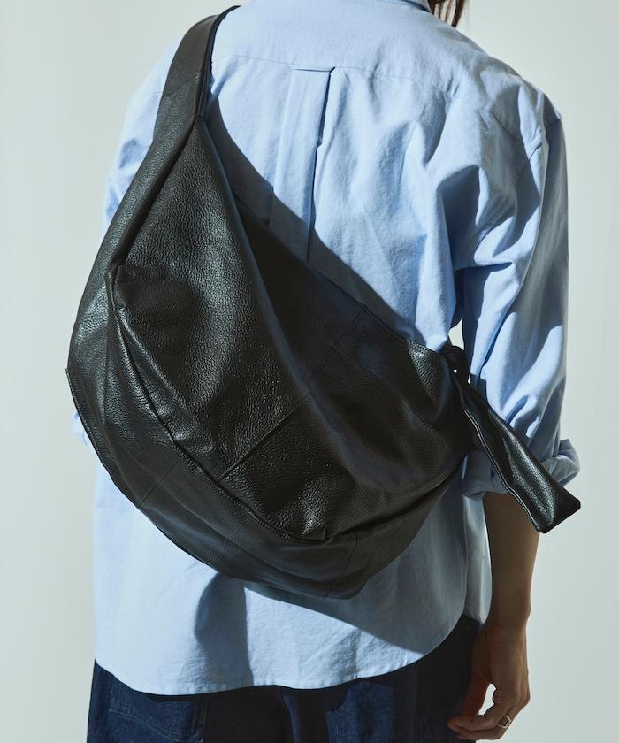 157695556