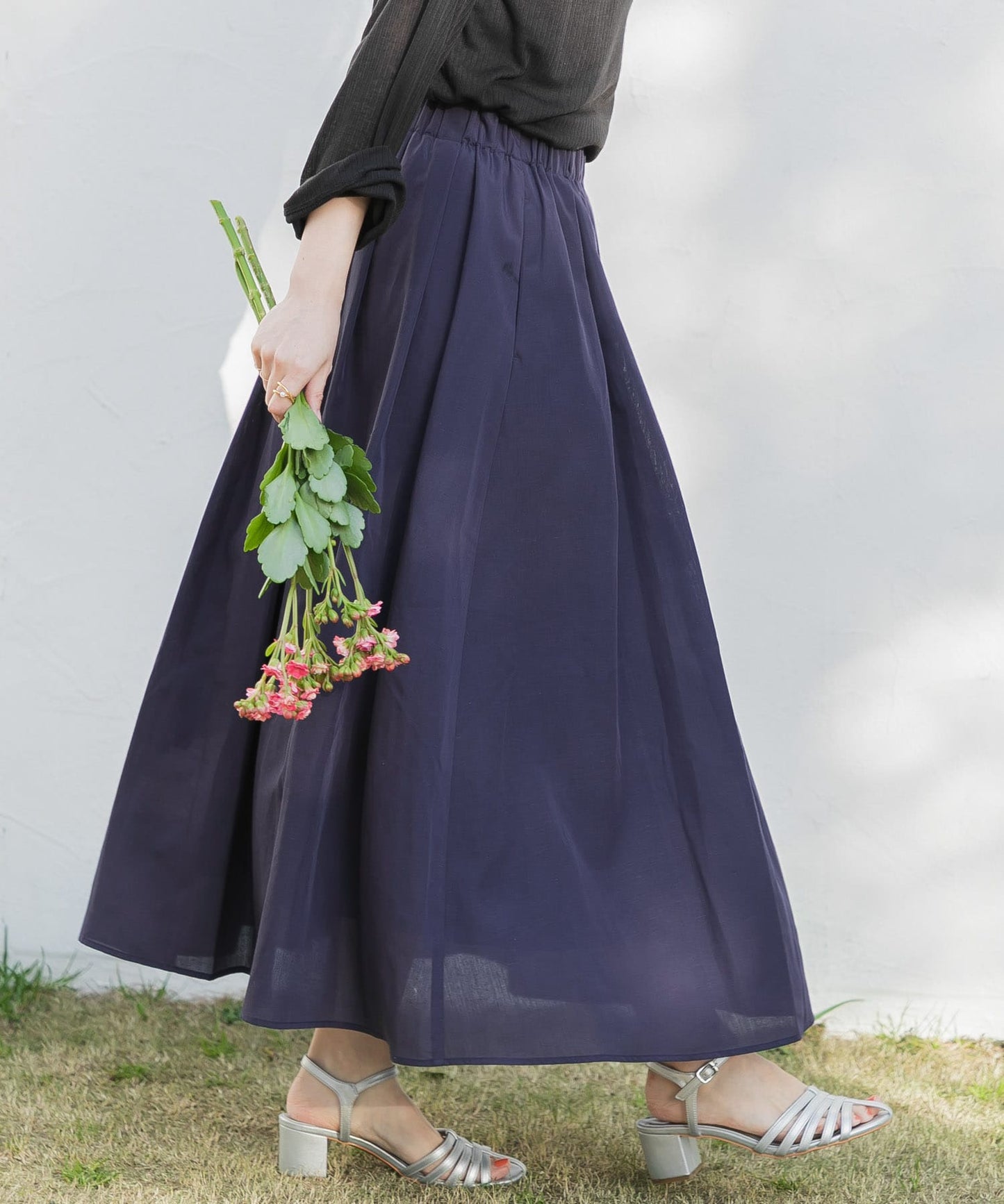 98632643
