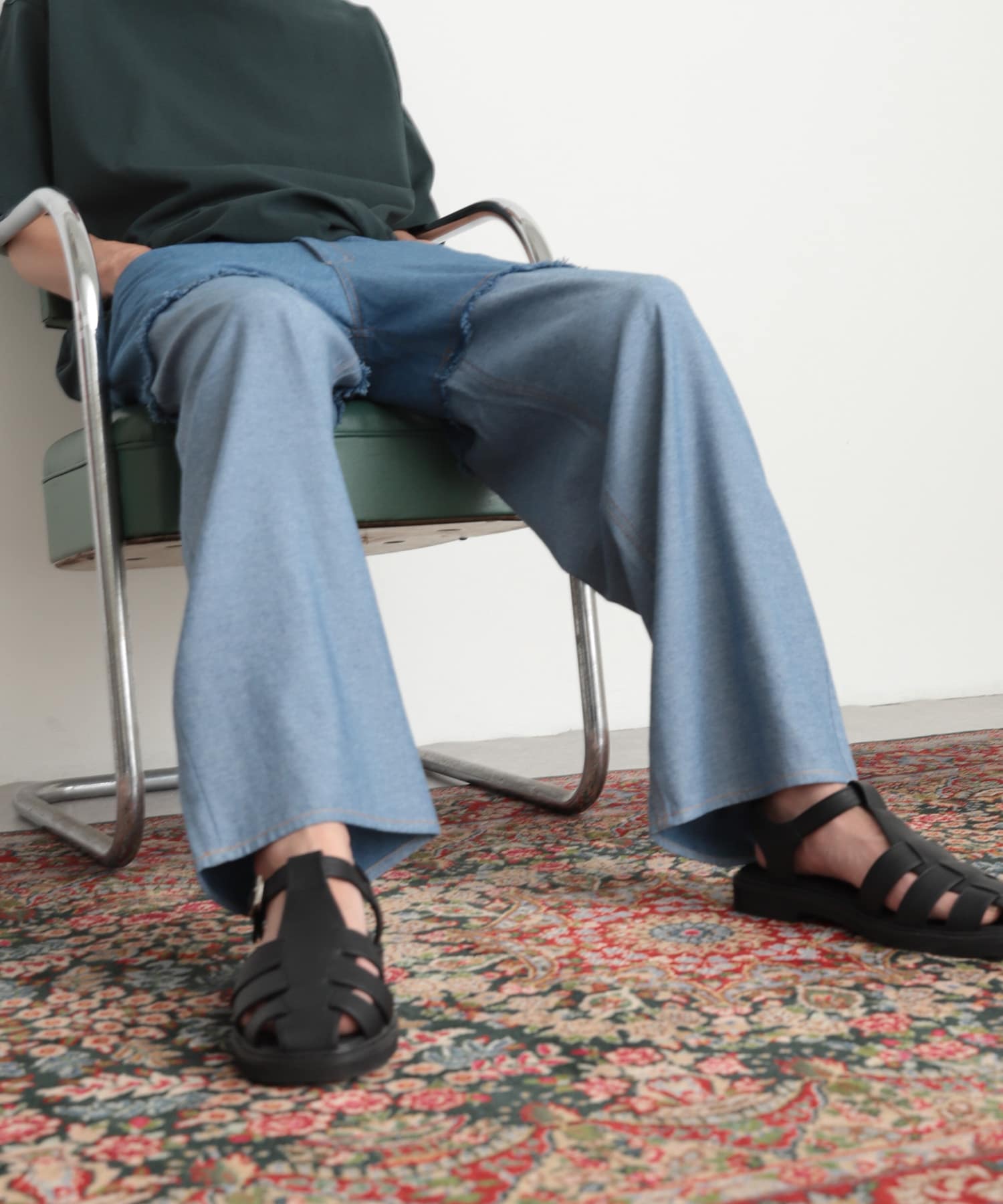 98580608