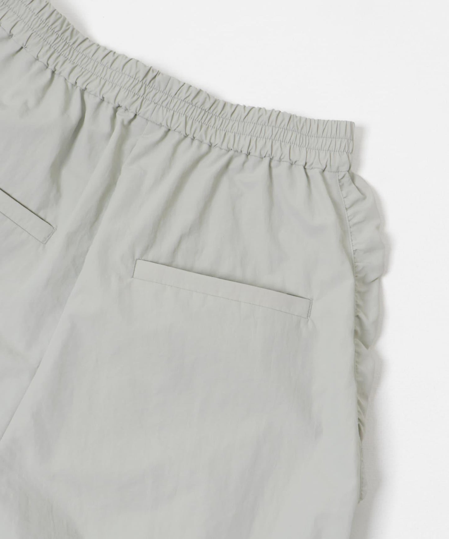 166021962