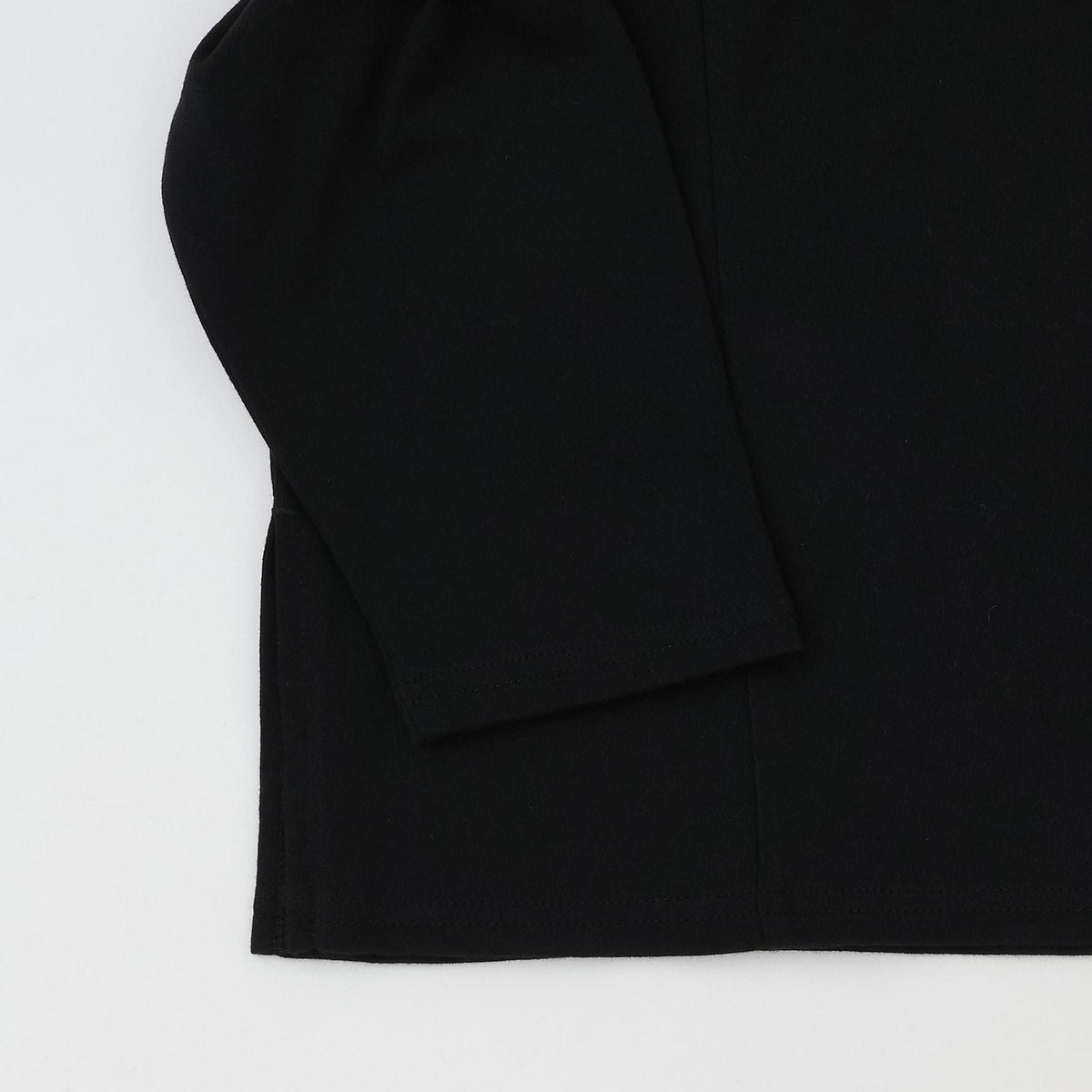 174112590
